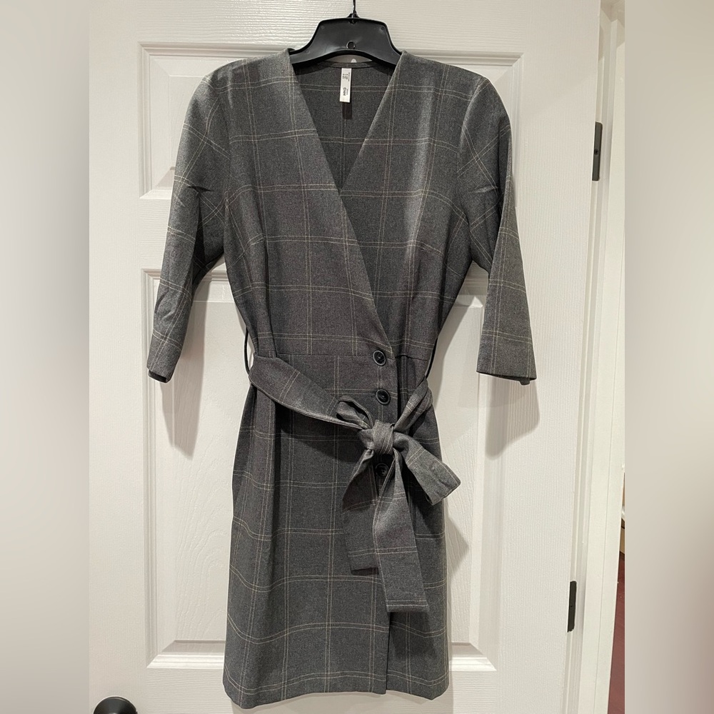 Mango work dress - gray plaid with belt.